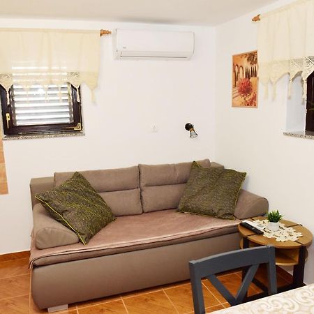 Apartman Bingo Josipdol Ngoại thất bức ảnh