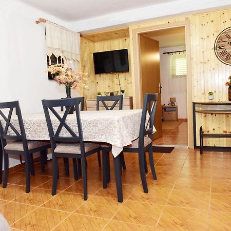 Apartman Bingo Josipdol Ngoại thất bức ảnh