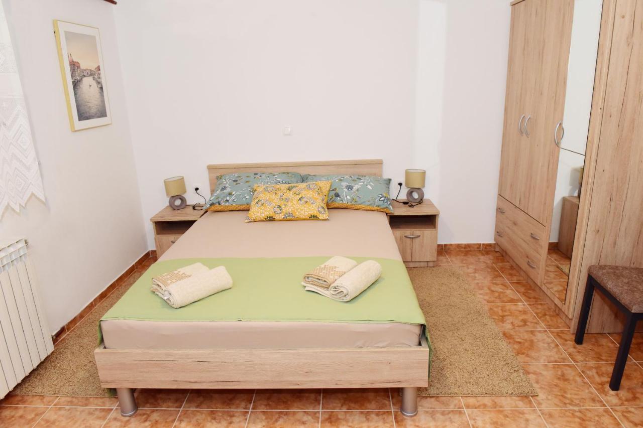 Apartman Bingo Josipdol Ngoại thất bức ảnh